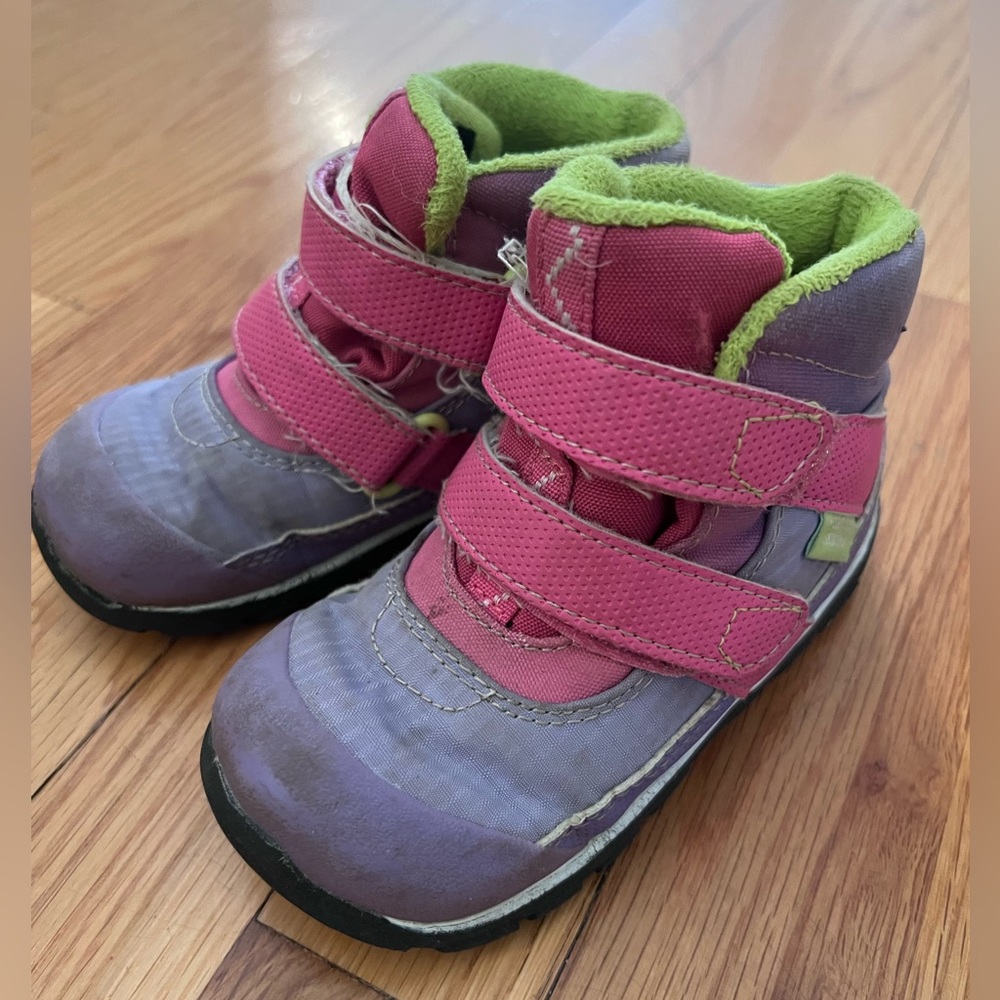 size 9 See Kai Run winter shoes